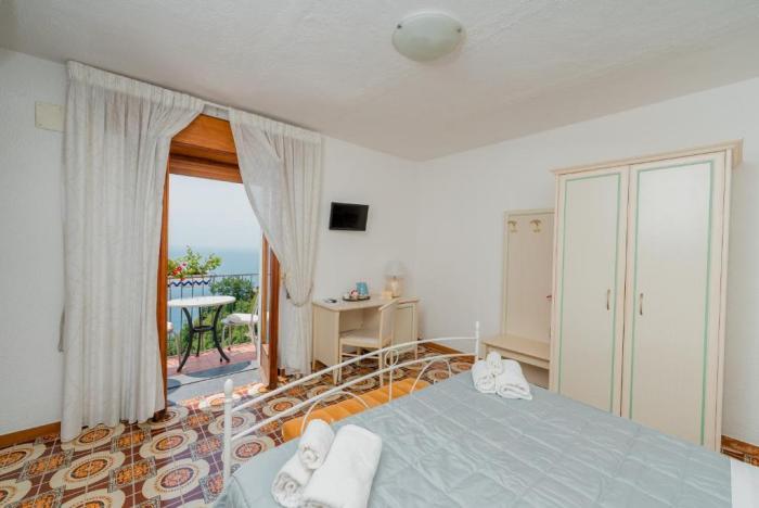 Albergo Diffuso Bacco Фуроре Стая снимка